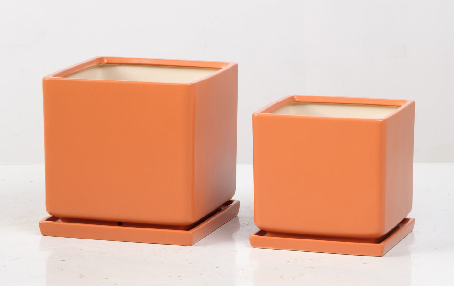 ALF Mezzo Square Pot w/ Attached Saucer