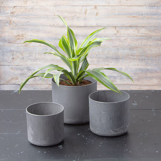 StoneArt Lena Round Planter BFG